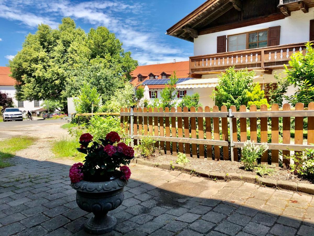 Im Herzen Von Ohlstadt Und Am Fusse Des Heimgartens Exterior foto